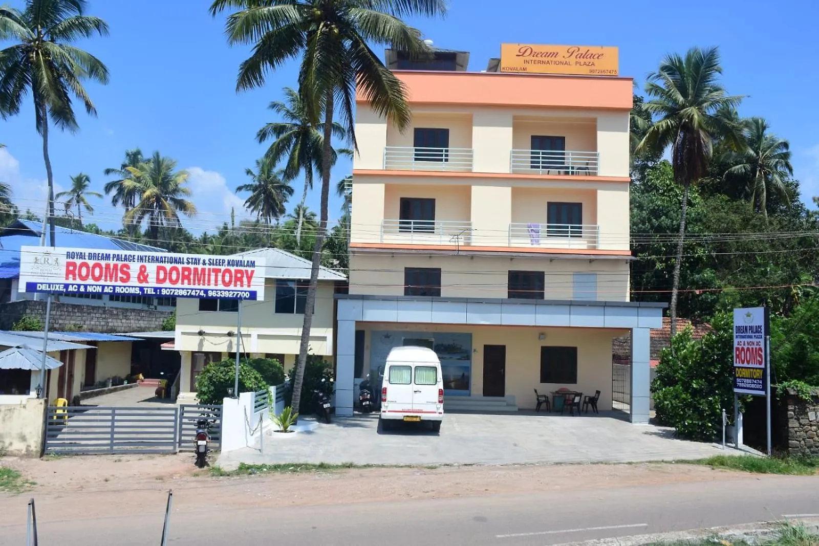 Royal Dream Palace International Kovalam Hotel